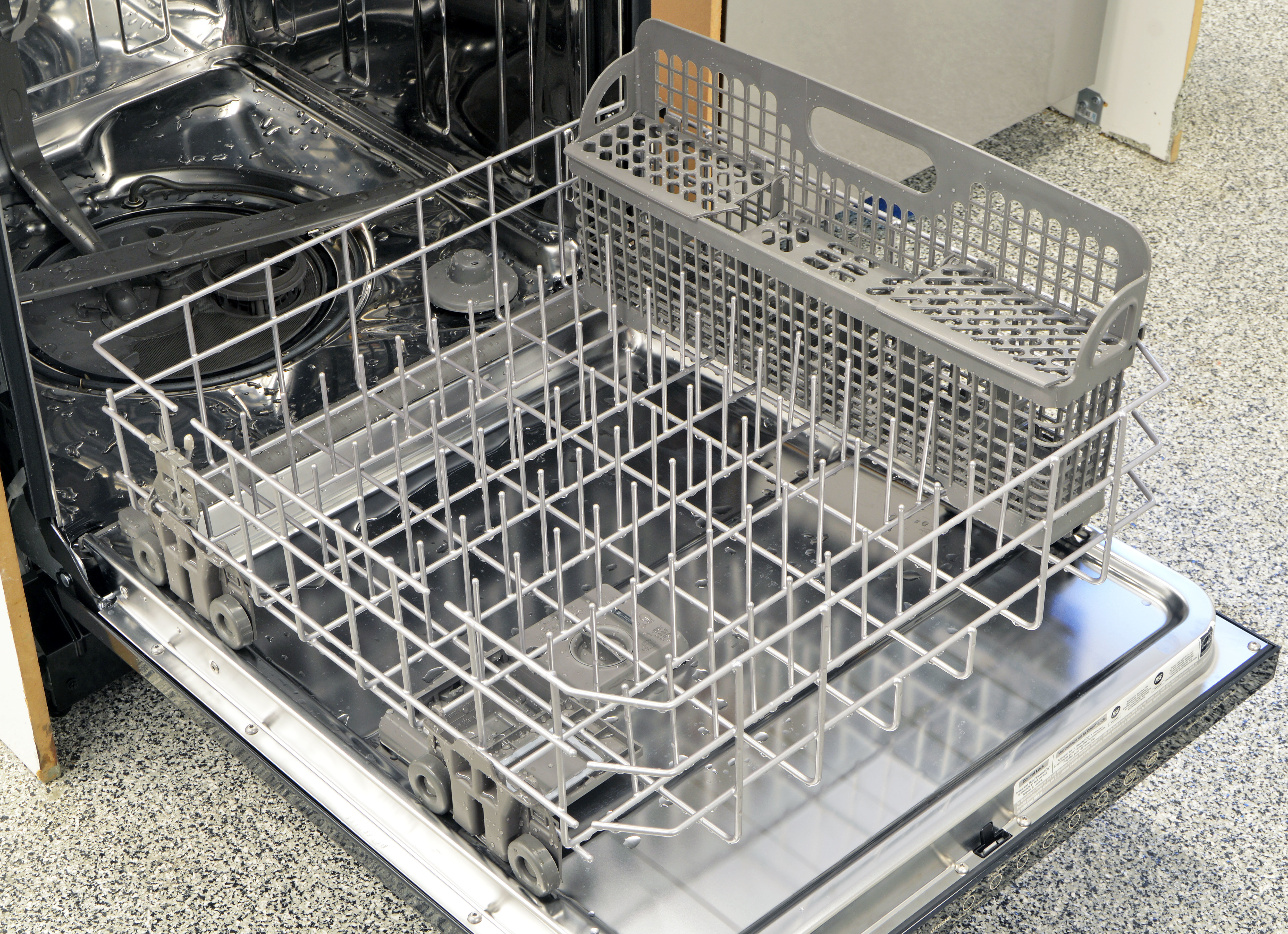 IKEA Renlig IUD8555DX 202.889.20 Dishwasher Review