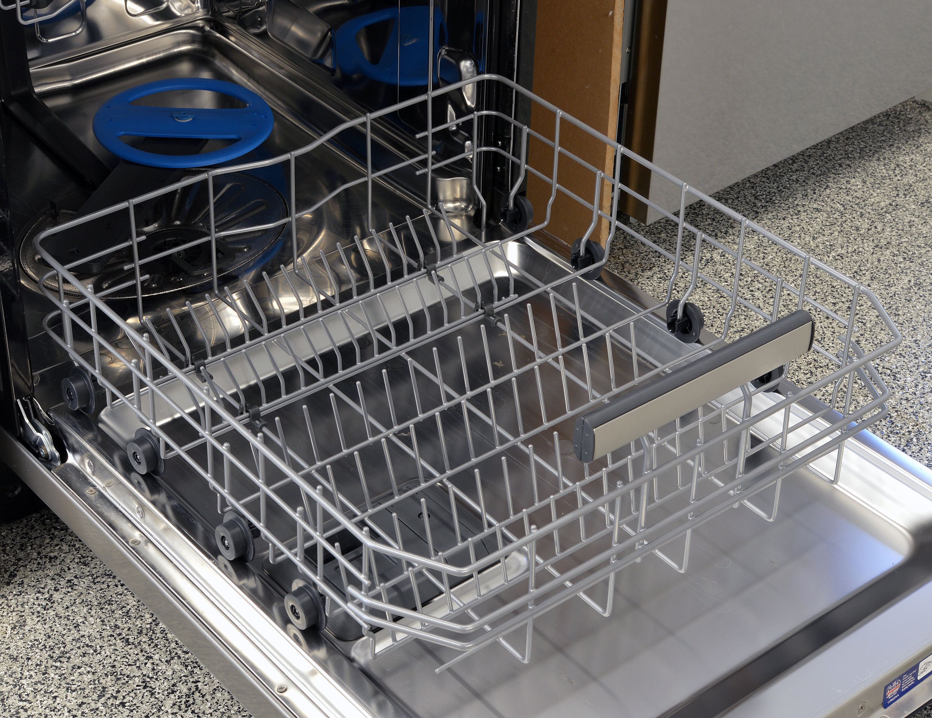 Frigidaire Professional FPID2497RF Dishwasher Review