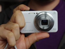 Sony-WX80-Upload1.jpg