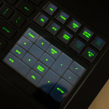 Razer-Blade-Pro-Review-pad-callout.jpg