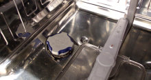 Grundig-Dishwasher-Interior.jpg