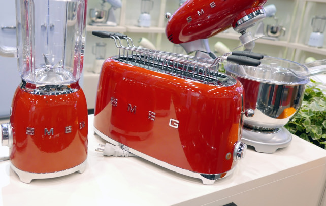Retro Small Kitchen Appliances relive the space age with smeg's new retro appliances - reviewed Retro Small Kitchen Appliances relive the space age with smeg's new retro appliances - reviewed