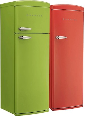 Are old-style refrigerators popular in design?