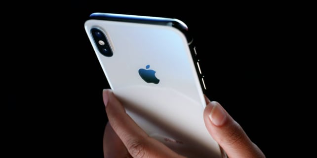 iPhone X