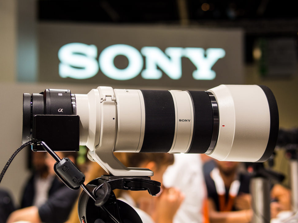 Sony Alpha ILCEQX1 First Impressions Review Cameras