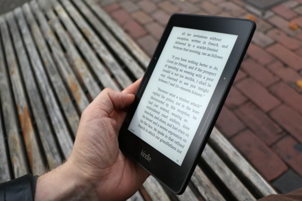 amazon-kindle-voyage-review-handle-glare.jpg