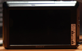 Sony-DSC-G3-back-closed-375.jpg