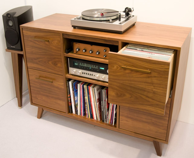 Atocha DesignOpen/Close drawer