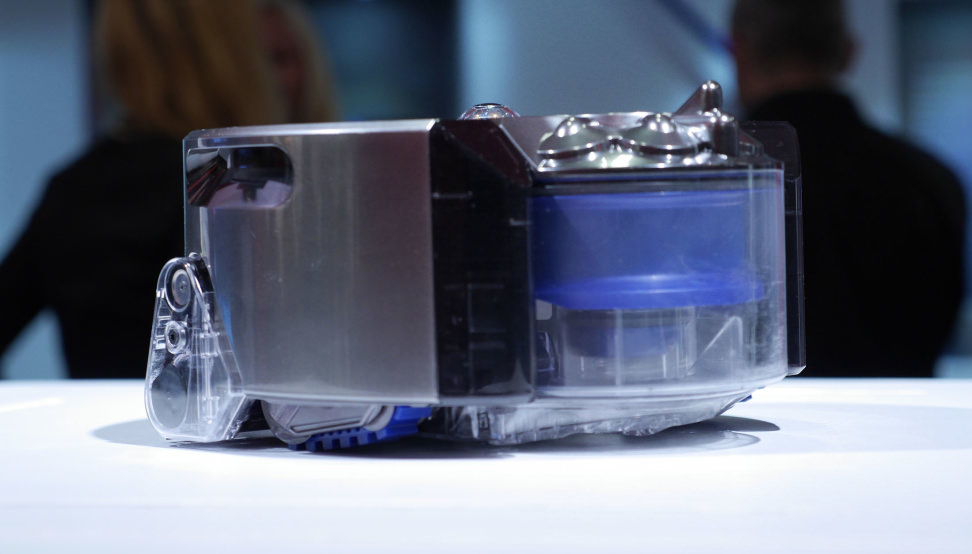 Dyson 360 Eye Robot Vaccum Hands On6.jpg
