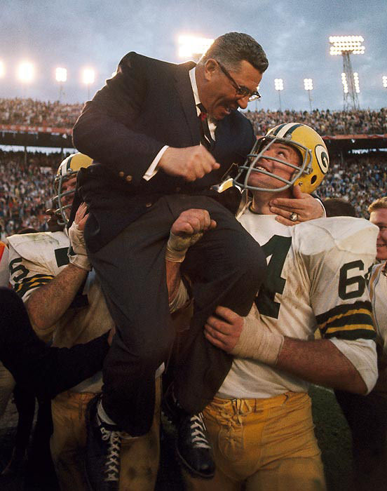 SUPER-BOWL-LOMBARDI.jpg