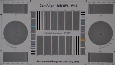 Nikon_D90_reschart_moire1_web.jpg