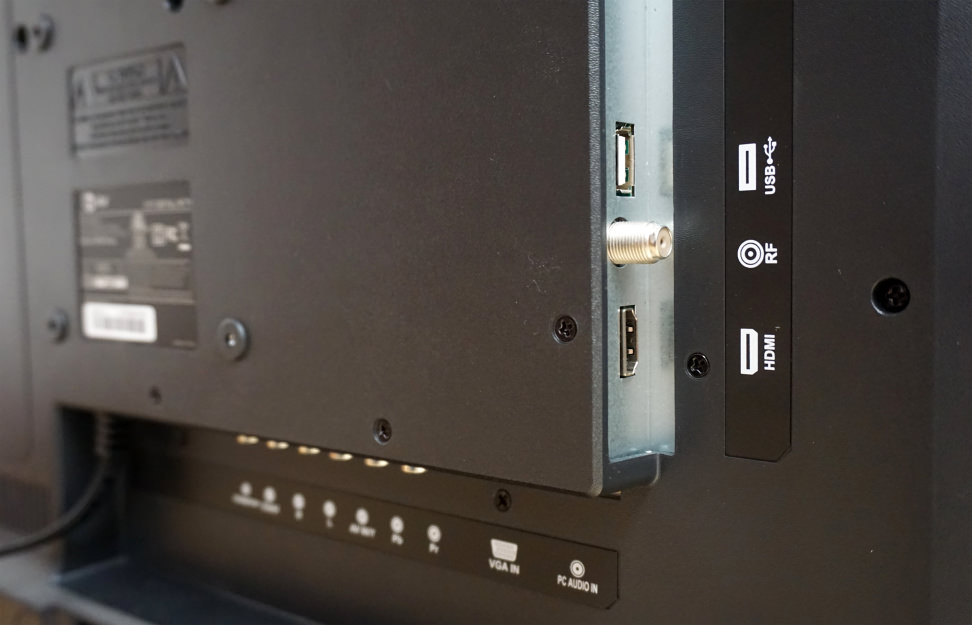 Upstar-UE2220-Ports.jpg
