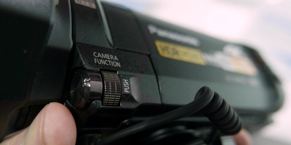 PANASONIC-WX970-FI-DESIGN-CONTROLS.jpg