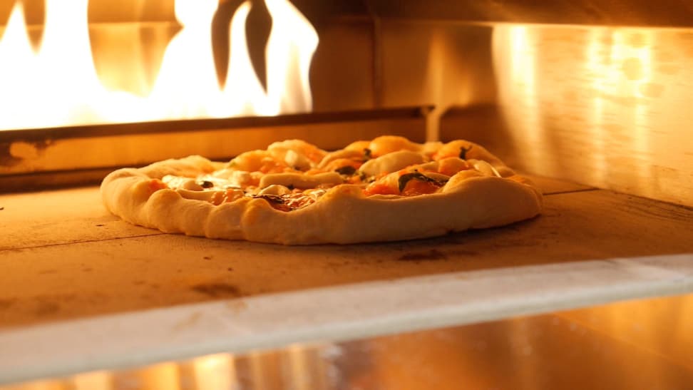 kalamazoo-pizza-in-oven.jpg