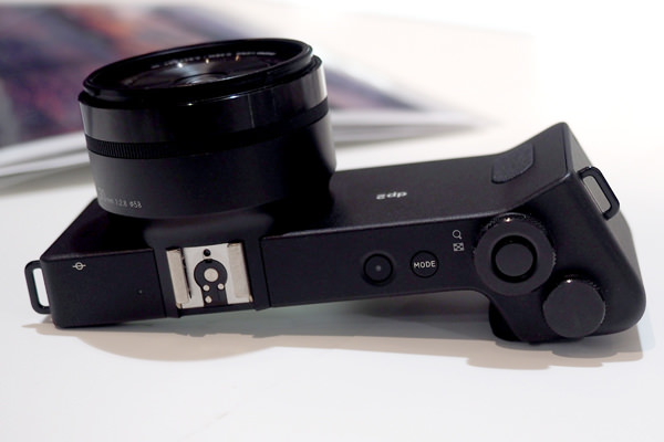 SIGMA-DP2-QUATTRO-TOP.jpg