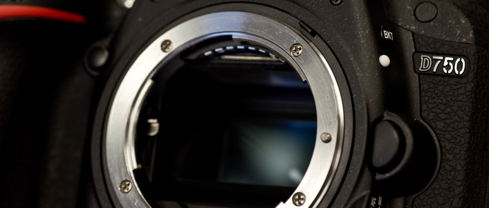 nikon-d750-review-design-lens-mount.jpg