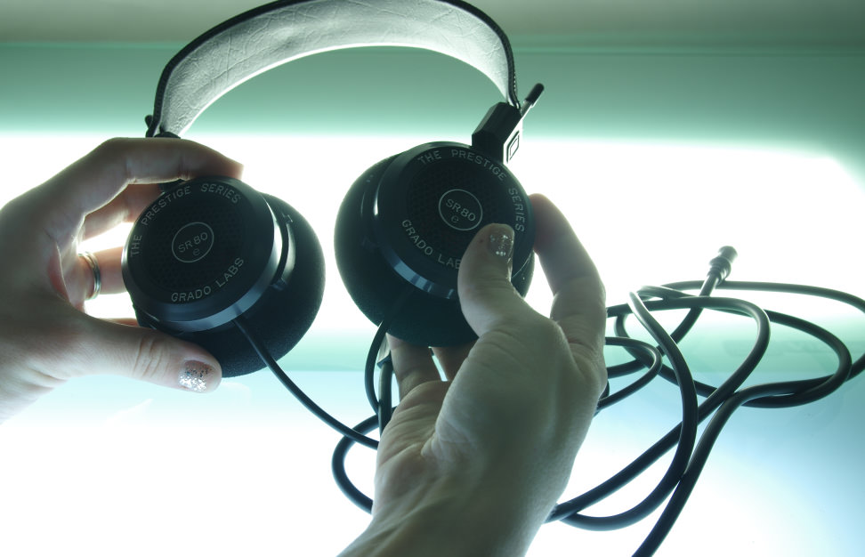 Grado-S80e-in-hand.jpg