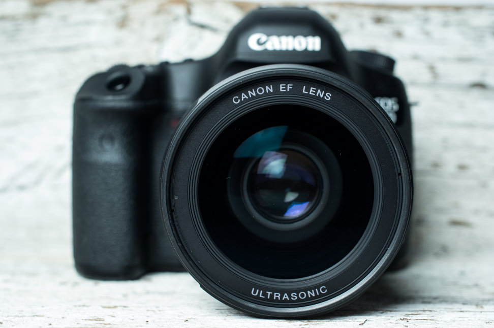 Canon 35mm f/1.4 Front