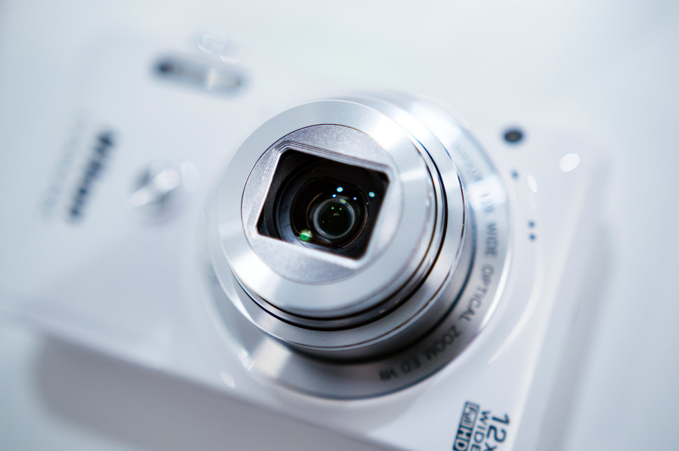 Lens.jpg