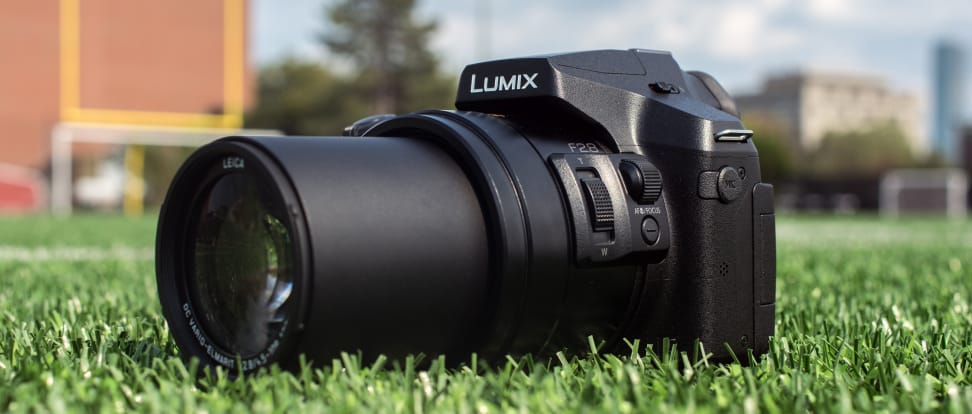 Panasonic Lumux FZ300