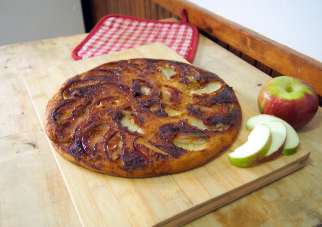 German apple pancake
