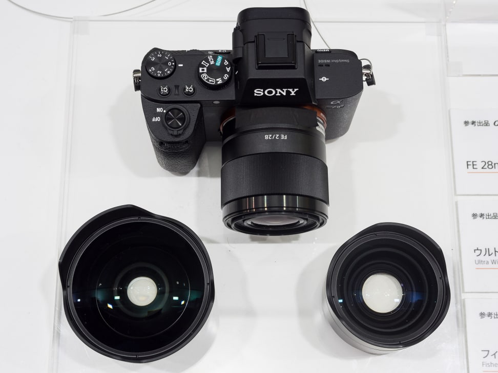 Sony FE 28mm f/2 – Family Portrait