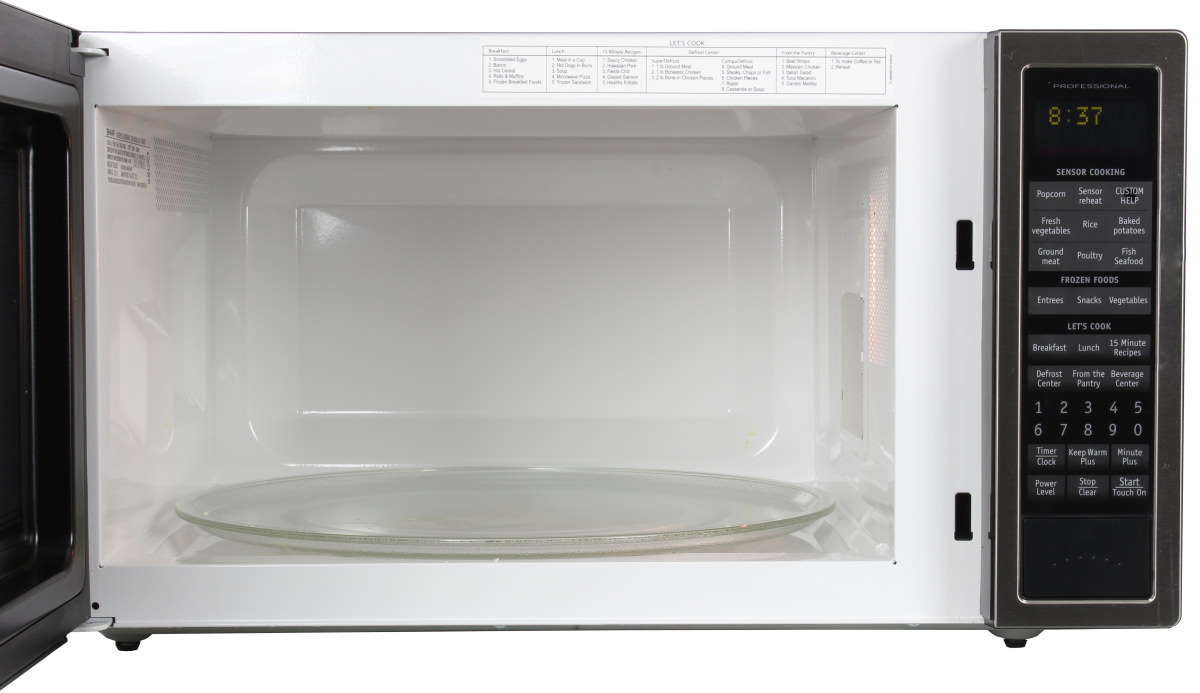 Sharp R 530es Countertop Microwave Review Reviewed Microwaves The R 530es Sports A Sizable 2 0 Cubic Foot Capacity