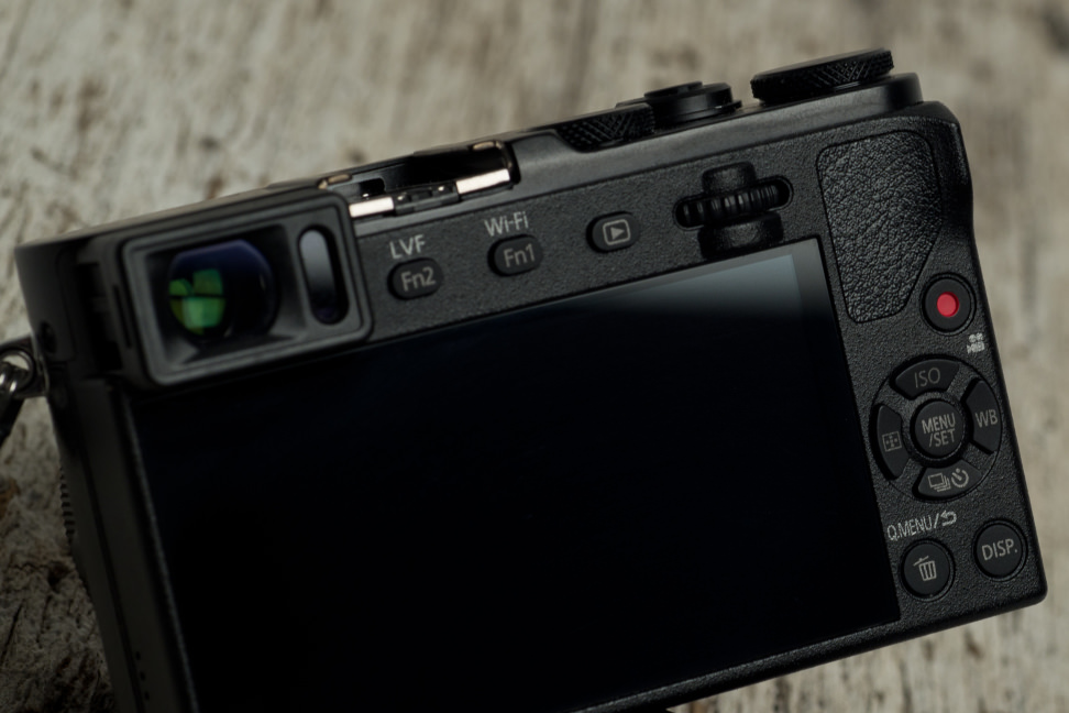 panasonic-lumix-gm5-review-design-controls.jpg