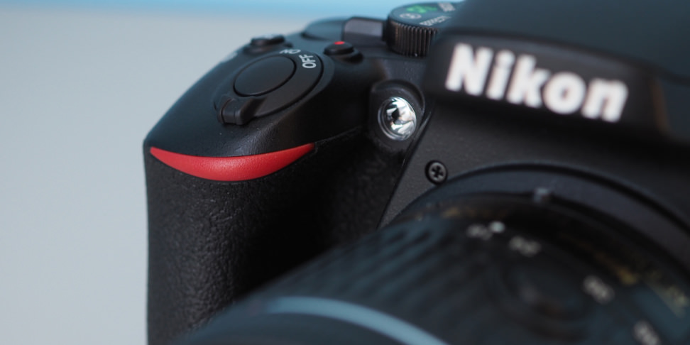 Nikon D5600 grip