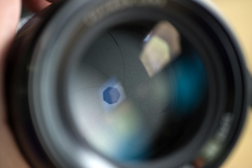 Fujinon 90mm f/2 inside