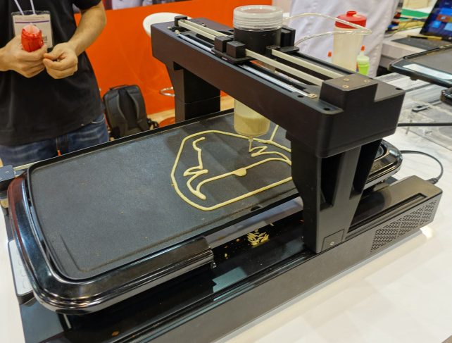New PancakeBot in action