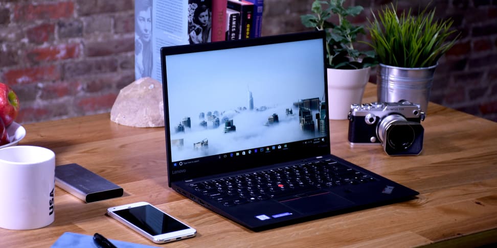 Lenovo X1 Carbon Isometric