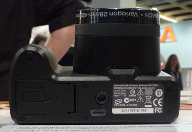 Kodak-z1015is-bottom-375.jpg